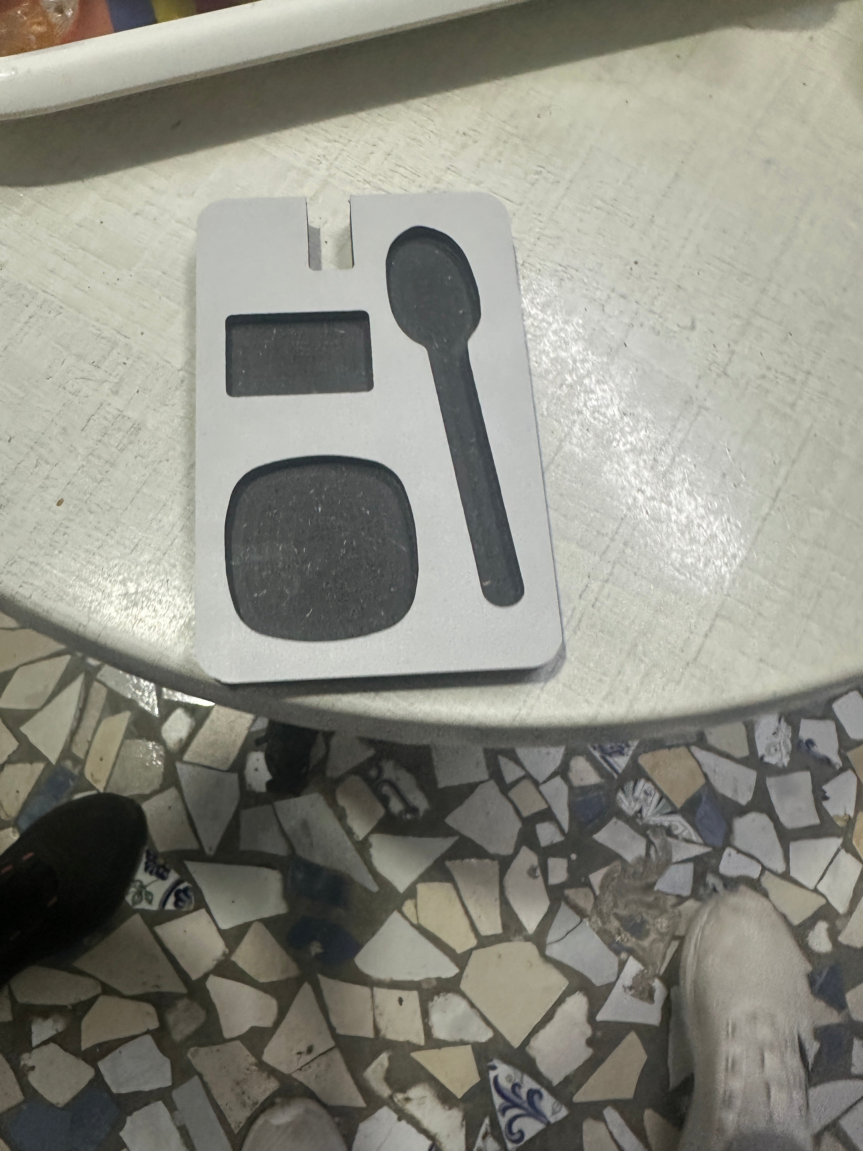 سوطاس رائع مضاد للماء والحرارة - موديل 2025