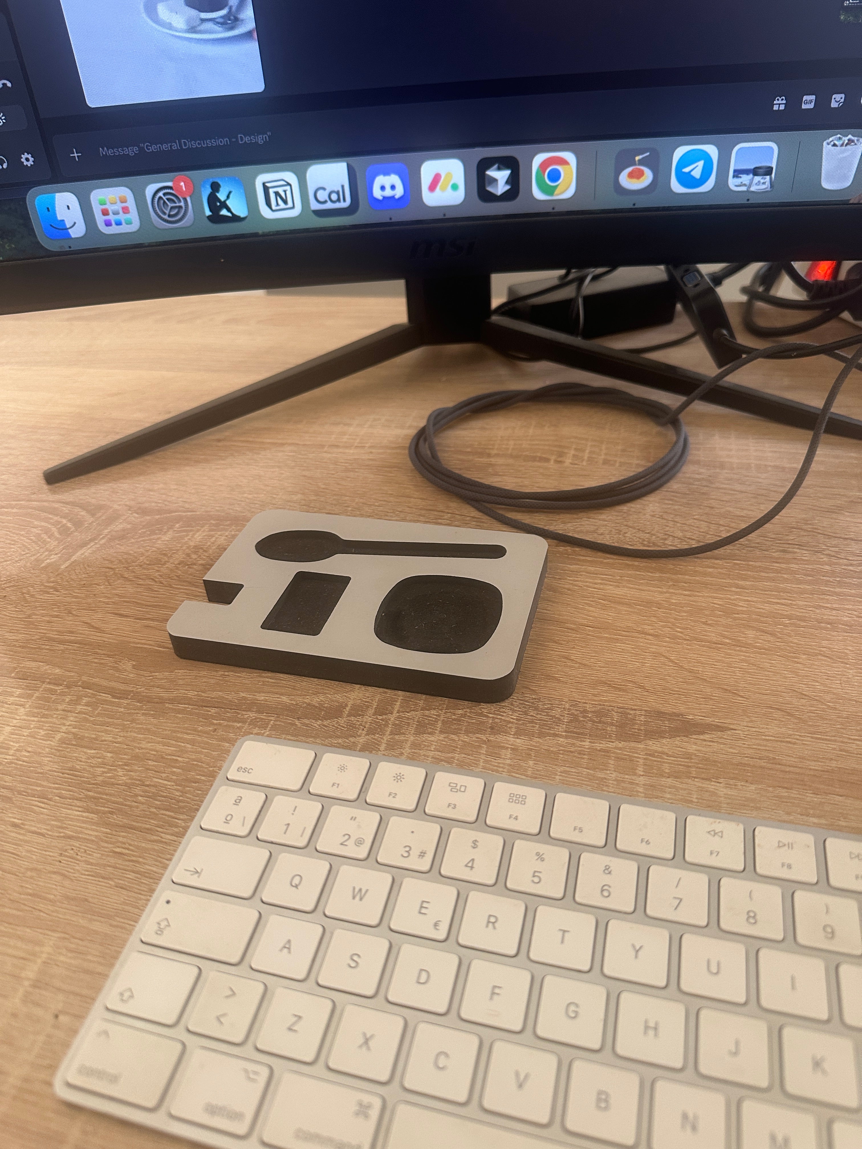 سوطاس رائع مضاد للماء والحرارة - موديل 2025